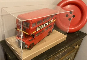 Deluxe Hardwood & Clear Acrylic Display Case for LEGO London Bus - Picture 1 of 4
