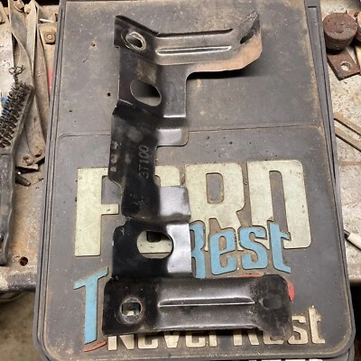 Ford Truck F100 1973-1979 rejilla capó pestillo soporte 74 75 76 77 Bronco Foto 1 de 3