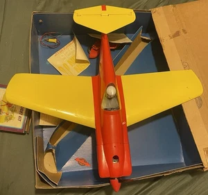 RARE!! Cox Rivets Gas Powered Model Airplane Plane Vintage w/ Box Battery & Fuel - Picture 1 of 22