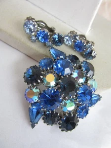 Juego de pendientes pin y clip vintage de diamantes de imitación azul - Imagen 1 de 5