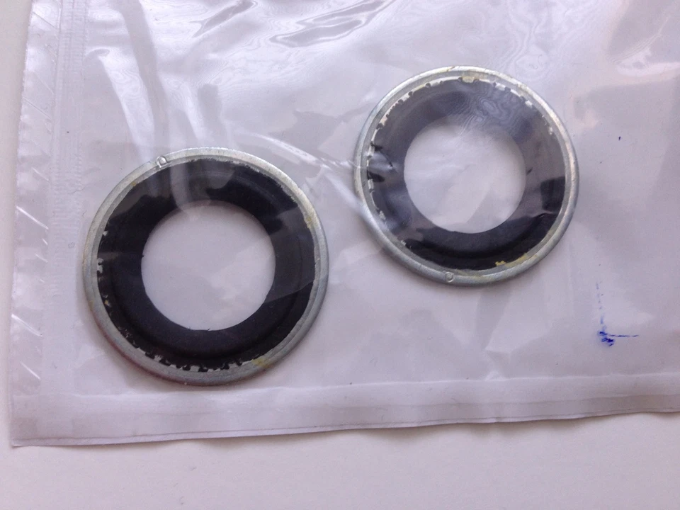 GENUINE HOLDEN VT VX VY COMMODORE AC AIRCON COMPRESSOR O RING SEALS x2 V6 3.8L - image 1 of 1