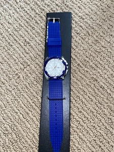 Cruise Club Silicone Watch Blue Sports Needs A New Watch Battery - Bild 1 von 4