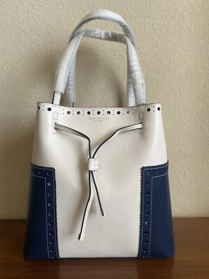 Bolso de Mano Tory Burch Block-T Cuero con Cordón Azul Marino/Marfil Nuevo con Etiquetas $450 Foto 1 de 4