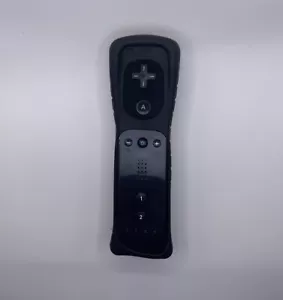 Nintendo Wii Remote Plus Controller - Black - Picture 1 of 6