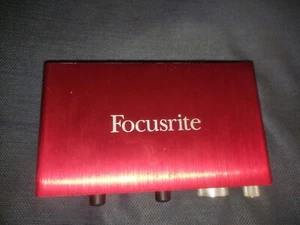 Focusrite Scarlett 2i2 2Gen External USB Audio Sound Card Studio Quality - Foto 1 di 10