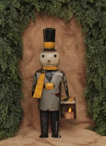 NUEVA Figura PRIMITIVA MUÑECO DE NIEVE con CAJA LINTERNA TEALIGHT METAL RECICLADO 14.25" de alto - Imagen 1 de 3