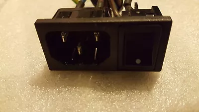 HANNSPREE 32" LCD TV (JT01_32E2_000G) 3 PIN MAINS CONNECTER AND SWITCH - Image 1 of 4