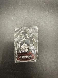 Portachiavi esposizione baseball Pearl Jam Chicago Wrigley Field Dark Matter Tour 2024 - Foto 1 di 2