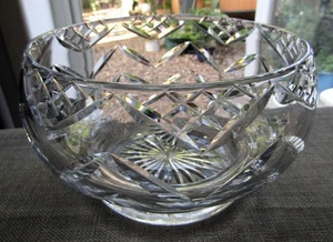 Plato de postre redondo vintage de cristal Tudor cortado a mano de 19 cm frutero - Imagen 1 de 9