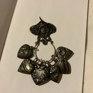 Vintage Sterling Silber Repousse 6 aufgeblähte Herzen Tropfen Anhänger Nachlass - Bild 1 von 3