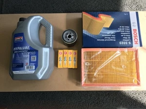 FORD FOCUS MK2 1.4 1.6 SERVICE KIT OIL/AIR/PLUG & 5W30 ENGINE OIL 2004 ON BOSCH - Picture 1 of 1