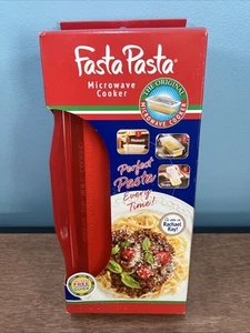 Fasta Pasta Microwave Cooker Red-As seen on Rachael Ray - Picture 1 of 5