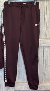 Nike Mens Maroon Sportswear Logo Tapered Leg Elastic Waist Sweatpants Size Small - Picture 1 of 11