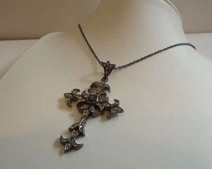 STERLING SILVER LADIES BLACK RHODIUM CROSS NECKLACE PENDANT SIMULANT DIAMONDS - Picture 1 of 6