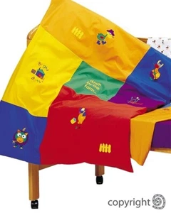 Bright Bots Farm Animals Applique Patchwork Baby Cot Quilt Cover 100 x 120cm - Picture 1 of 8