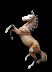 Breyer Horse Treasure Hunt(2007) Silver #1301 Silver Dun Traditional Mold GUC - Picture 1 of 15