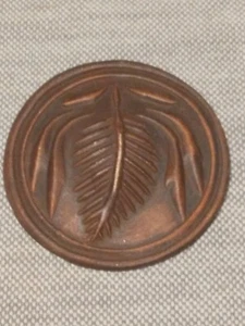 Art Pottery Brooch Pin Floral Nature Handmade Signed Rustic EUC  - Picture 1 of 6