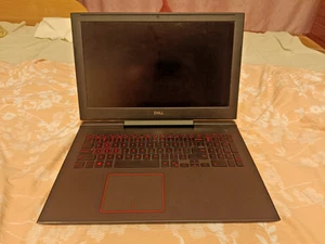 Dell Inspiron 7577 i5-7300HQ 2.5 Ghz 8GB RAM GTX 1050 GAMING laptop - Bild 1 von 9