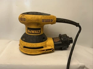 DEWALT D26451 5-inch Random Orbital Sander ⭐️FOR PARTS ⭐️ - Foto 1 di 4