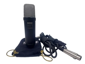 Rode NT1 5th Generation Studio Hybrid Cardioid Condenser Microphone - Picture 1 of 7