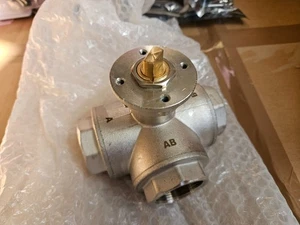 Motorkugelhann PN 40 3 Wege Ventil 1 1/2 Neu! - Bild 1 von 5