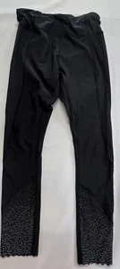 Lululemom Womens Black 24" Inseam Black Silver Insert Round Hems - Picture 1 of 9
