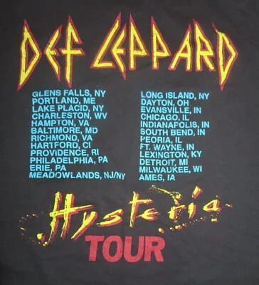 Retro 2017 DEF LEPPARD "HYSTERIA" Tour Concert (MED) T-Shirt JOE ELLIOTT - Image 1 of 4