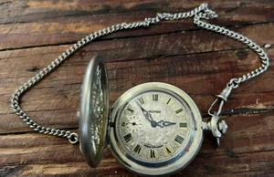 Vintage Molnija Made in Russia Pocket Watch for repair - Picture 1 of 11