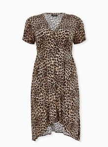 Torrid ~ VESTIDO MIDI ESTAMPADO LEOPARDO CHALLIS BOTÓN DELANTERO TIBURÓN ~ Talla 2 ~ Nuevo con etiquetas - Imagen 1 de 5