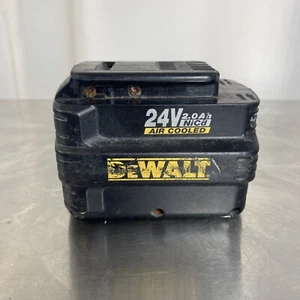 Dewalt DE0243_ DE0242- Negro 24V XR + 2.0Ah Refrigerado por Aire Níquel-Batería. - Imagen 1 de 3
