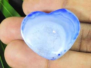 Druzy Agate Healing Heart Cabochon Loose Gemstone 27X31X10MM - Picture 1 of 9