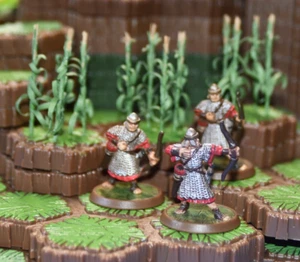 Heroscape : Roman Archers Wave 1 Malliddon's (3Figures & 1 Battle Card) VG - Picture 1 of 2