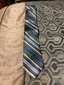 Van Heusen Seidenkrawatte 3,25 Zoll - Bild 1 von 2