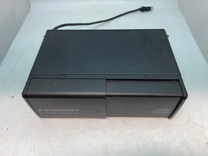 Blaupunkt 10 CD Changer con rivista non testato - Foto 1 di 5