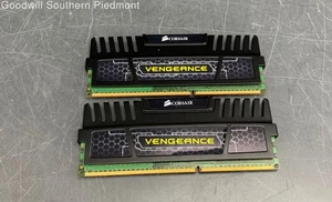 CORSAIR VENGEANCE 4GB (2x2GB) DDR3 - Tested - Picture 1 of 6