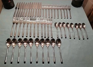 Cubiertos de acero inoxidable Towle Living Collection WAVE 52 piezas - Imagen 1 de 16