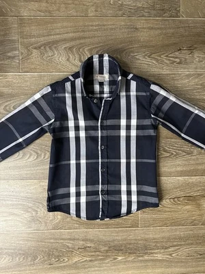 Camisa Burberry talla 6Y azul niño Foto 1 de 4
