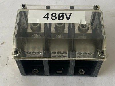BUSSMANN 16323-3 Power Distr Block,Al/Cu,600V AC/DC 5A675 - Image 1 of 4