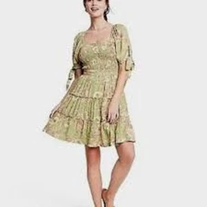 Aguabendita x Target Green Floral Dress Size L NWT Boho COQUETTE Girly - Picture 1 of 8