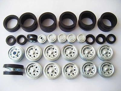 Mato 1/16 RC Panzer III Tank Model Metal Road Wheels W/ Rubber Tyres Parts MT023 - Image 1 of 4
