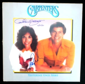 El álbum "Yesterday Once More" firmado por Richard Carpenter y Paul Williams - Imagen 1 de 2