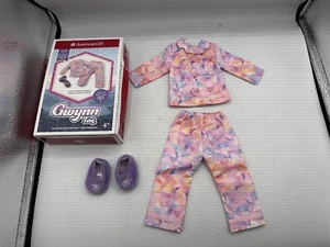 American Girl 14,5" Puppe Gwynn hellbraun puderrosa Pyjama Mädchen des Jahres 2022 - Bild 1 von 8