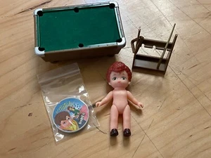 TYCO DIXIE'S DINER MITCH DOLL AND BILLIARD POOL TABLE ADD-ON 1988 - Picture 1 of 4