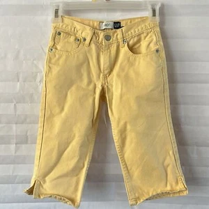 GAP Girl’s Butter Yellow Capri Pants Size 6 Casual Summer Bottoms - Picture 1 of 3