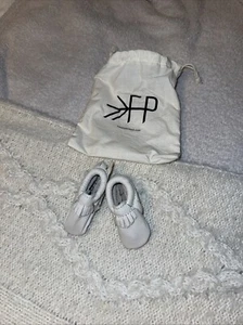 Freshly Picked Baby Mocassins Birch Baby Size 0 Unisex Crib Shoes - Picture 1 of 3