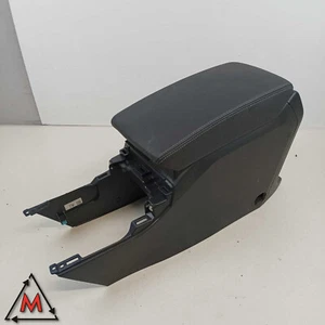 Tunnel bracciolo centrale 92174FL100 per Subaru Impreza Mk5 2016- usato (89565) - Picture 1 of 12