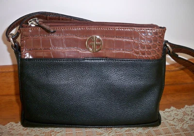 Bolsa de ombro Giani Bernini preta seixo, marrom crocodilo em relevo tiracolo - Imagem 1 de 4