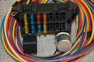 10 Circuit Basic Wire Harness Fuse Box street hot rat rod wiring car truck 12v - Picture 1 of 3