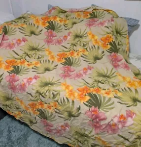 Tommy Bahama 66" Round Tropical Orchid Print Tablecloth - Picture 1 of 3