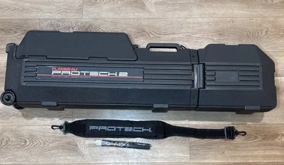 Estuche rígido de viaje para palos de golf Flambeau Protech 2 47" SE ADAPTA A JUEGO COMPLETO Foto 1 de 4
